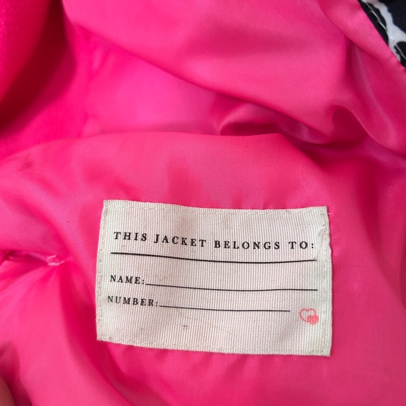 Carter’s Girls Puffer Jacket- S (4) pink, white, black - Picture 3 of 5